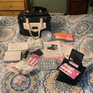 Mary Kay consultant bag and plenty of extras